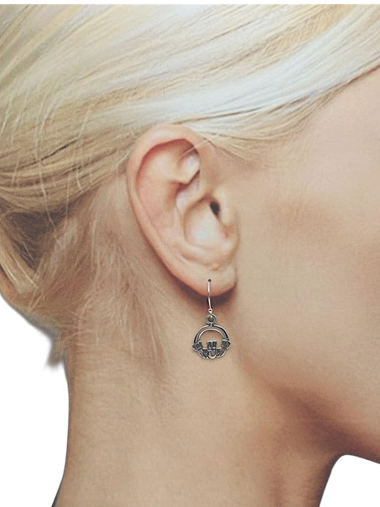 Claddagh Earrings-1764E