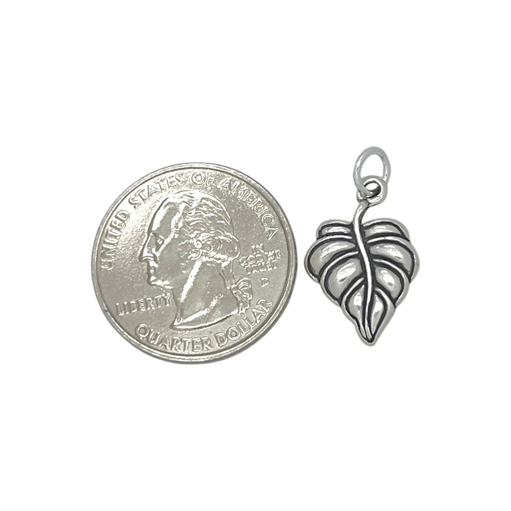 Leaf Charm-820