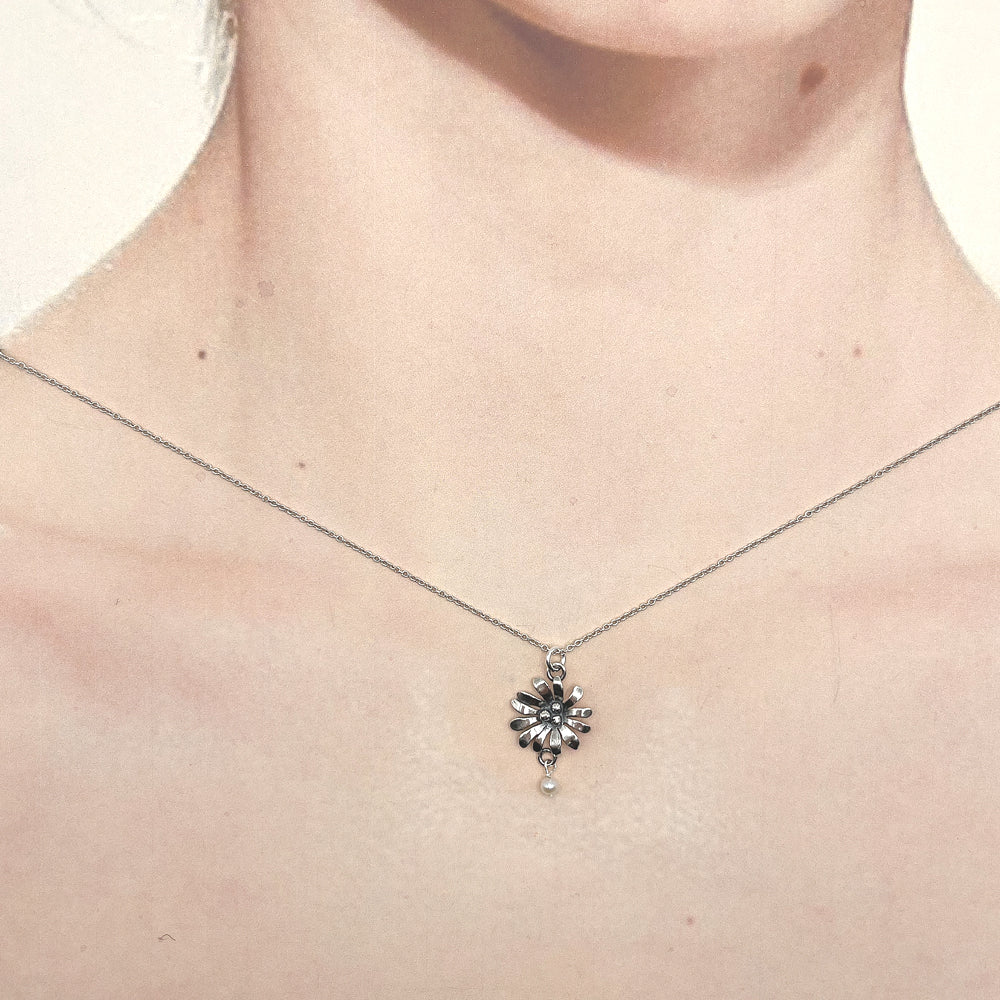 Flower Necklace-B09S