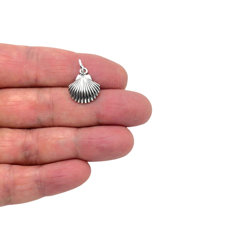 Sea Shell Charm - 1577