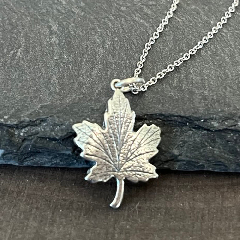 Maple leaf Necklace-73187