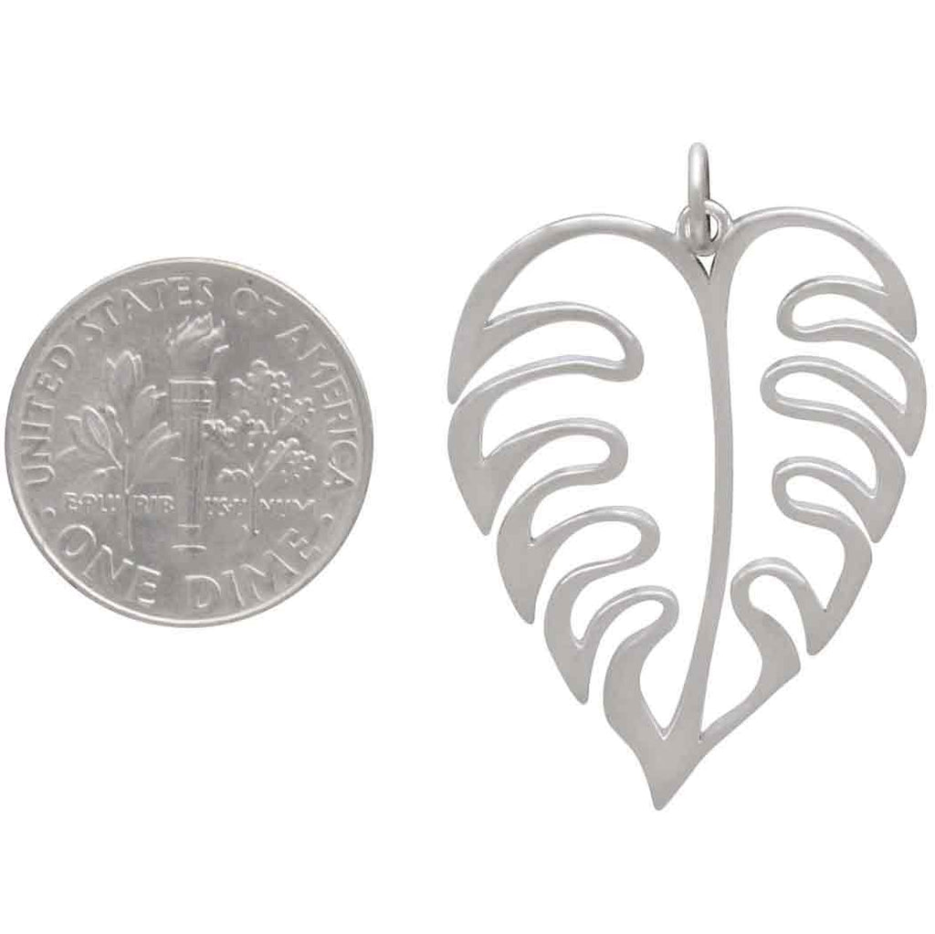 Openwork Monstera Pendant-1884
