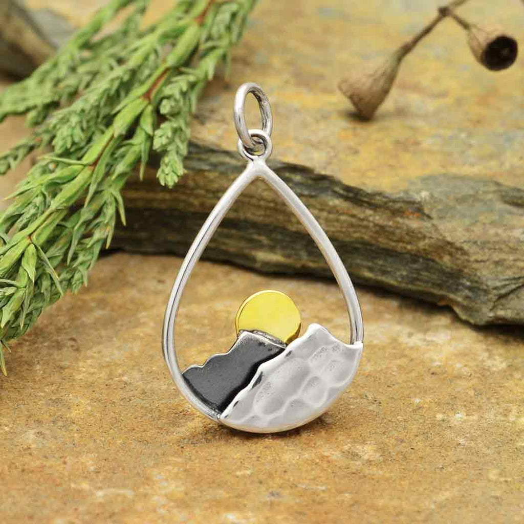 mountain charm-3539