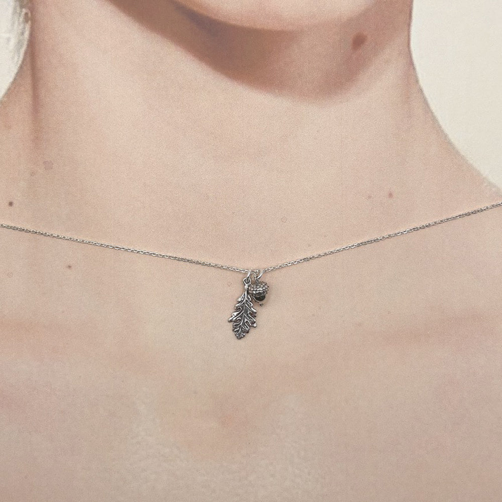 Acorn Oak leaf necklace-C6788
