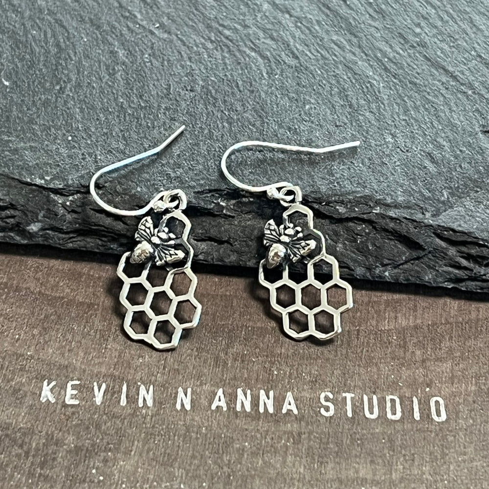 Honeycomb with Bee Earrings-C106E